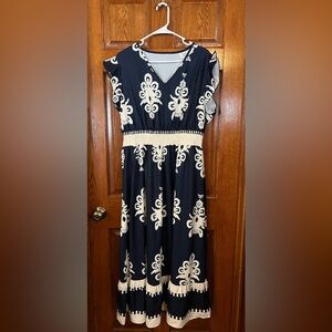 Unbranded 3XL Navy & Cream Floral Maxi Dress Flutter Short Sleeves